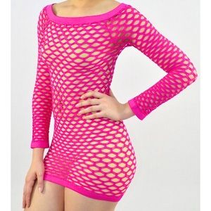 Pink fishnet dress💘
